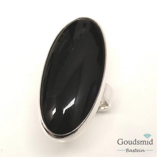 Onyx ring 17x35mm