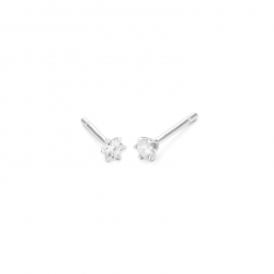 Gouden 14kt solitair oorstekers met diamant van 0,20ct